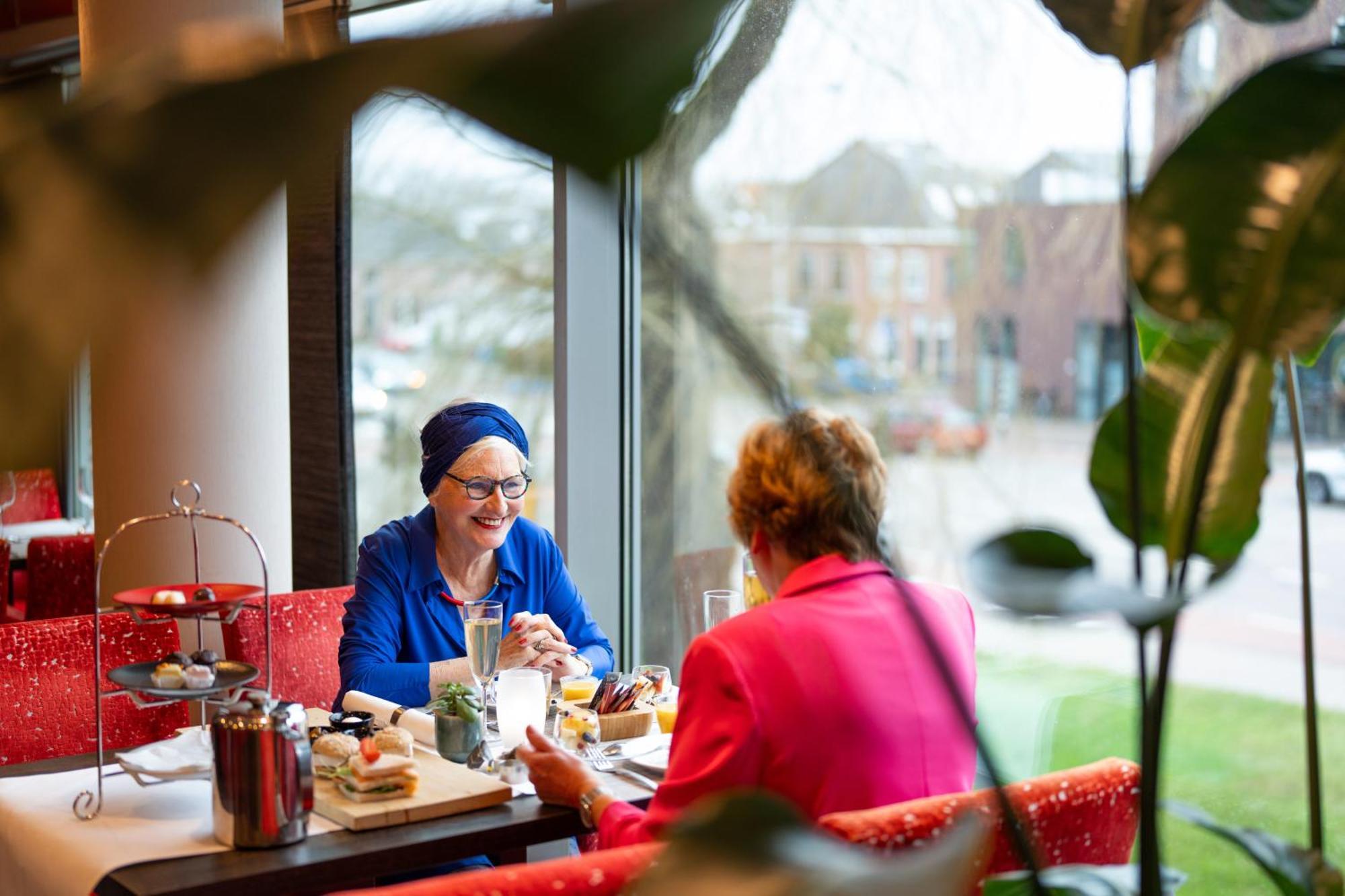 Hampshire - Centre Hotel 4*